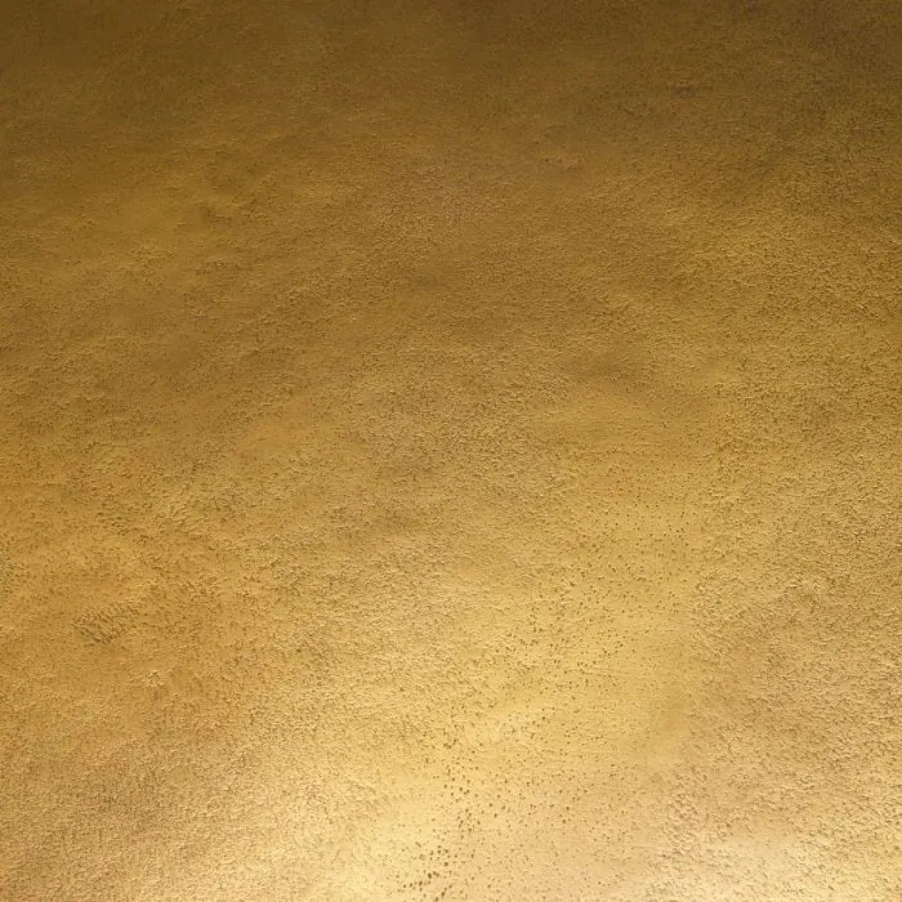 Ronde Salontafel van Aluminium met Vintage Brass Afwerking | Tijdloos Design voor Luxe Interieur