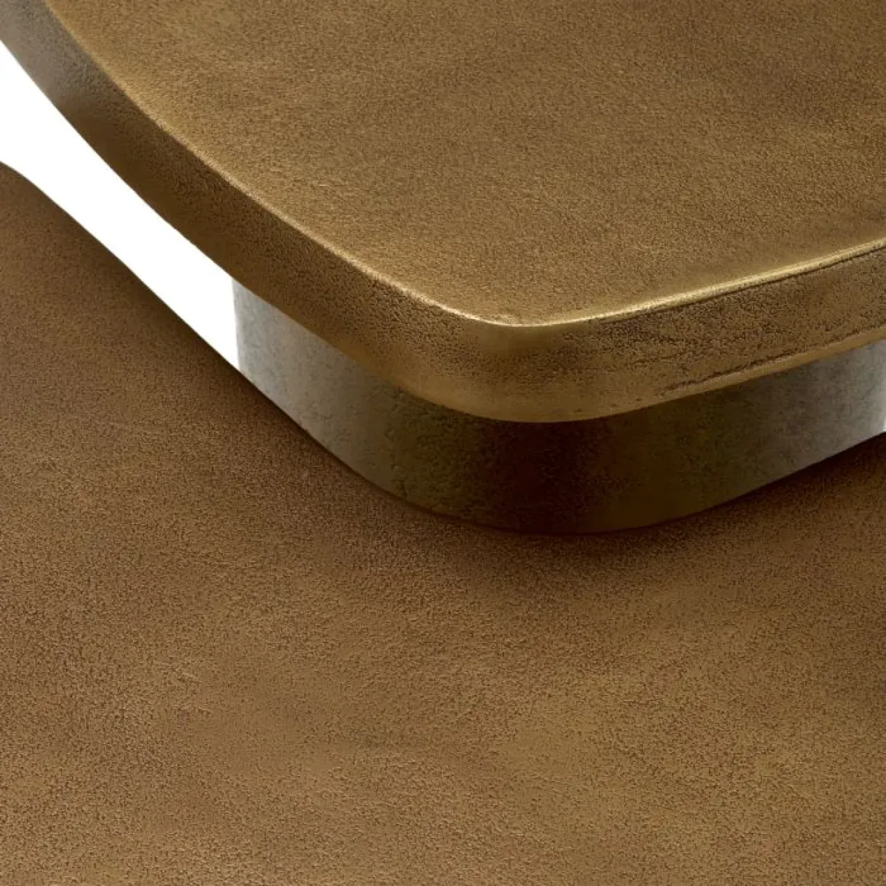 Elegante Salontafel Set van 2 met Authentiek Aluminium Ontwerp | Tijdloze Look voor Luxe Interieurs