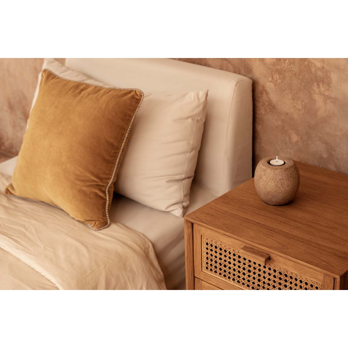 Het Harmony-nachtkastje - naturel