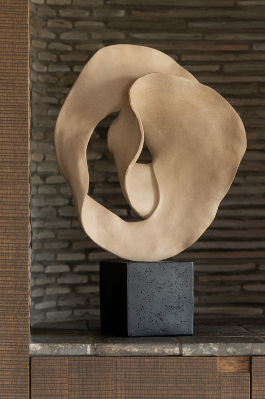 Abstracte Muurdecoratie van Polyresin met Beige/Zwarte Afwerking | Stijlvolle Decoratie voor Woonkamer en Interieur 2