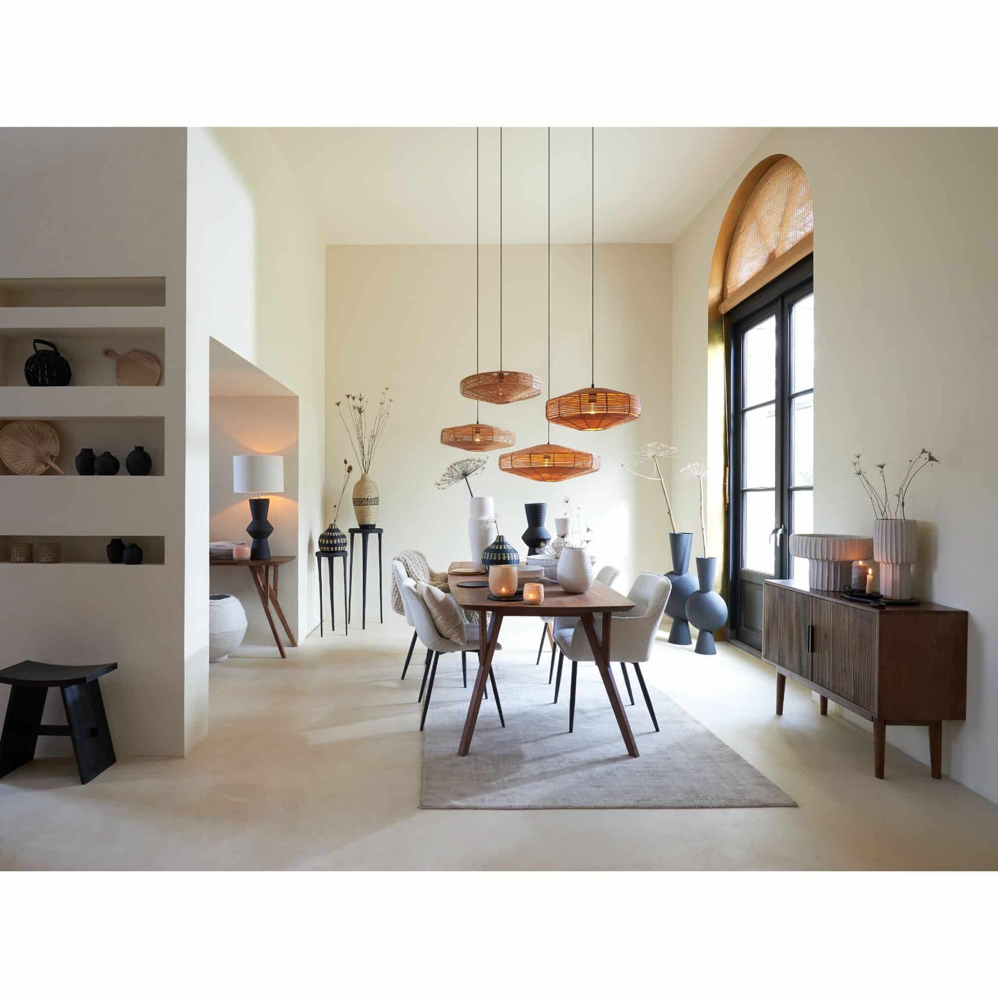 Bijzettafel met Modern Design in Zwart - Ø35cm voor Stijlvolle Interieurs 1