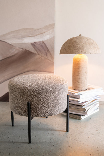 Elegante Kruk van Bouclé en Hout met Compact Ontwerp | Perfect voor Stijlvolle Interieurs 0