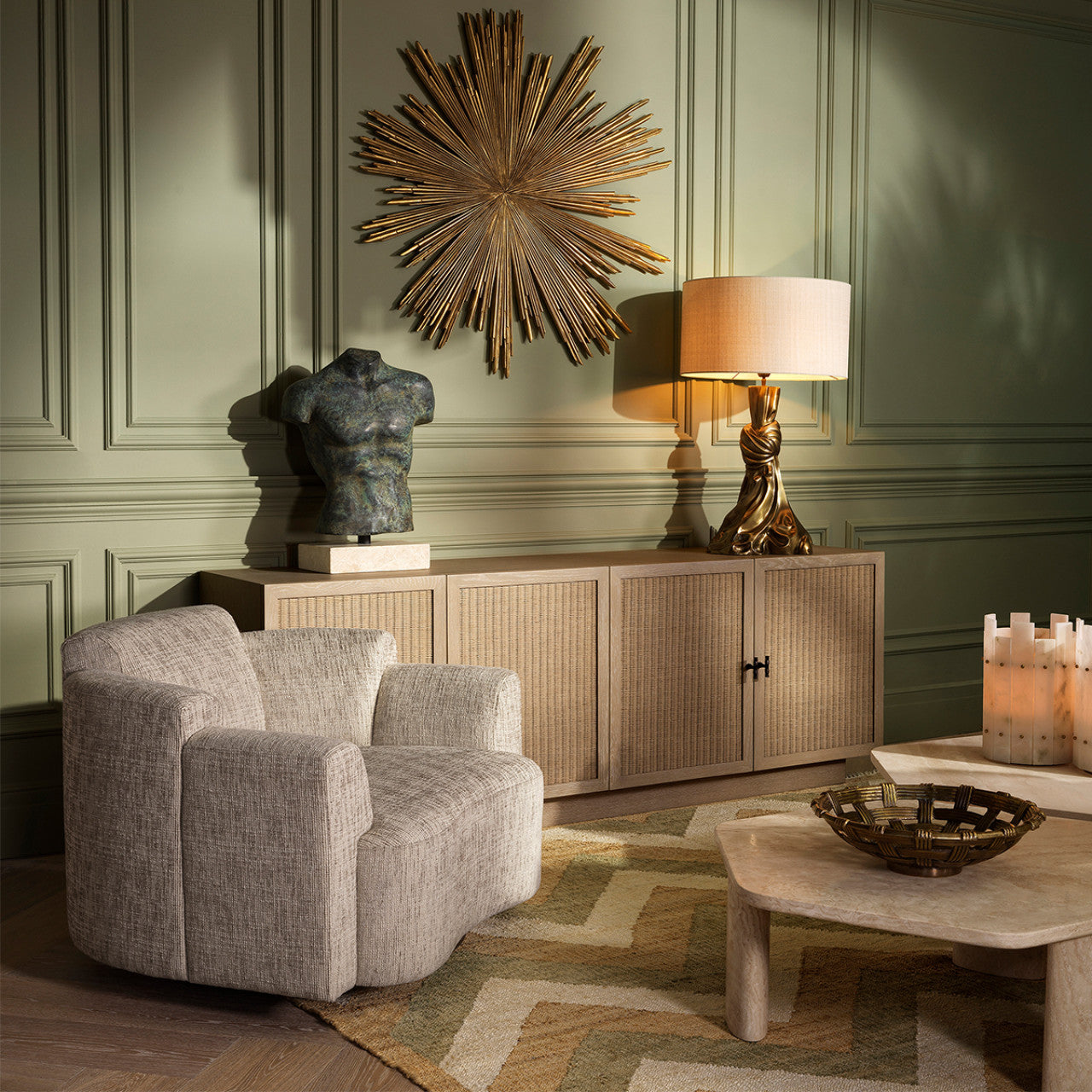 Marbella | Draaifauteuil met Draaifunctie en Glad Stoffen Afwerking | Stijlvolle Zitoptie voor Comfort en Design 2