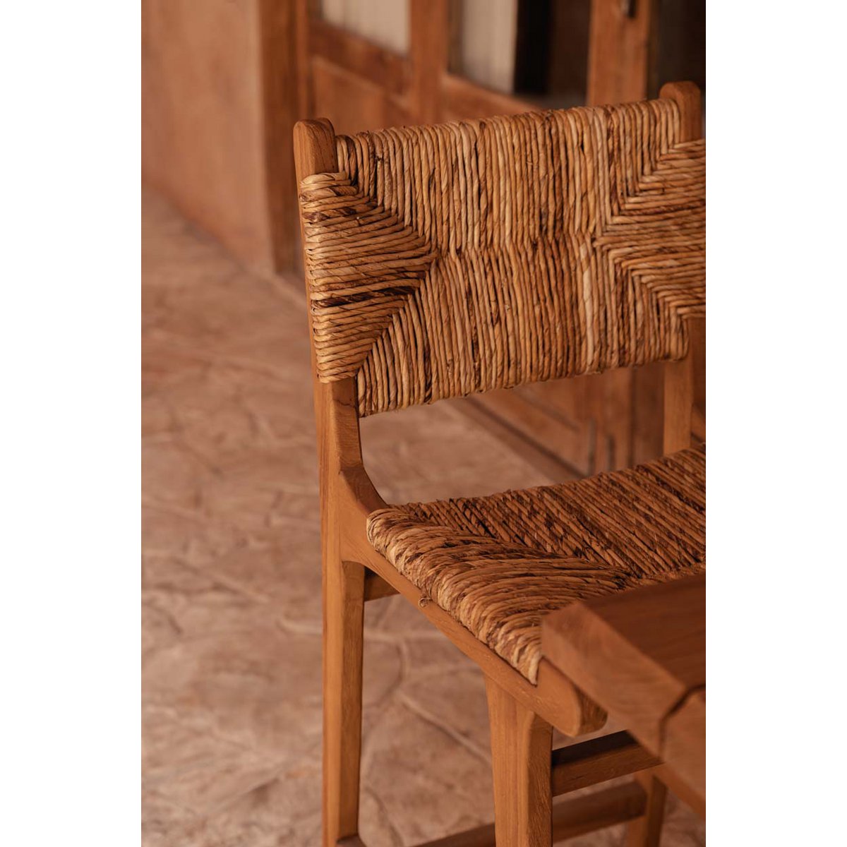 De puquta barkruk - natuurlijk - binnen